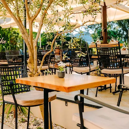 Heritage Pasike 4* Τρογκίρ