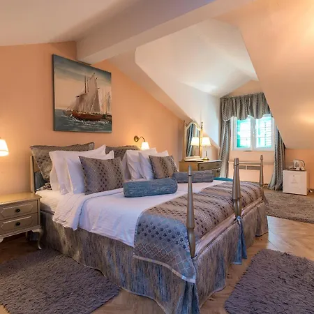 Heritage Pasike Traù