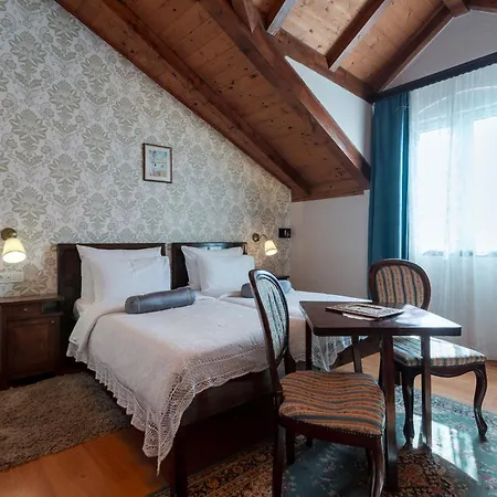 Heritage Pasike Ξενοδοχείο Τρογκίρ