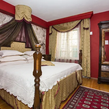 Heritage Pasike Traù