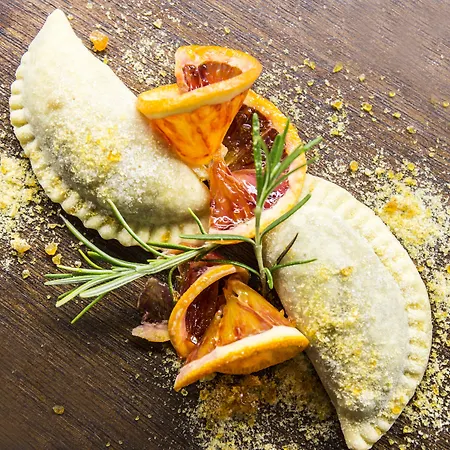 Heritage Pasike Traù