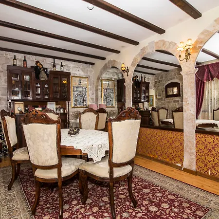 Heritage Pasike Hotel Traù