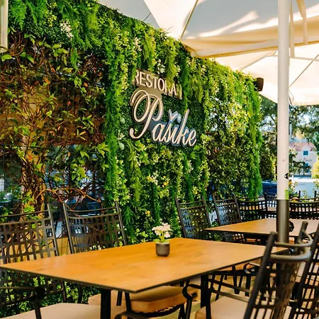 Heritage Pasike Ξενοδοχείο Τρογκίρ