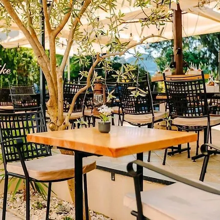 Heritage Pasike Hotel