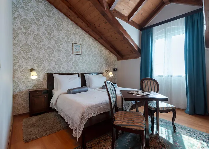 Heritage Pasike Hotel Trogir