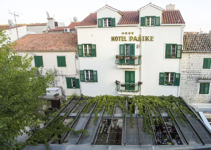 Heritage Pasike Hotel 4*